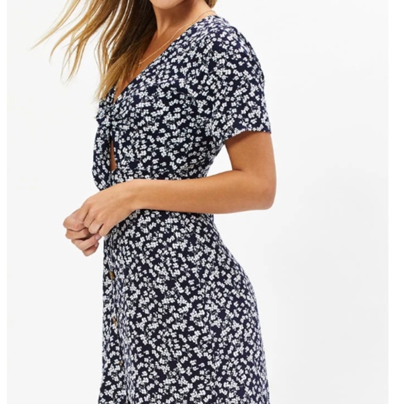 Lottie Moss Tie Front Button Down Mini Dress - Picture 3 of 4